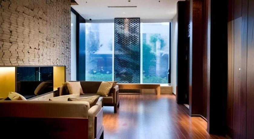 Ssaw Boutique Hotel Hangzhou Xiaoshan City Center ภายนอก รูปภาพ