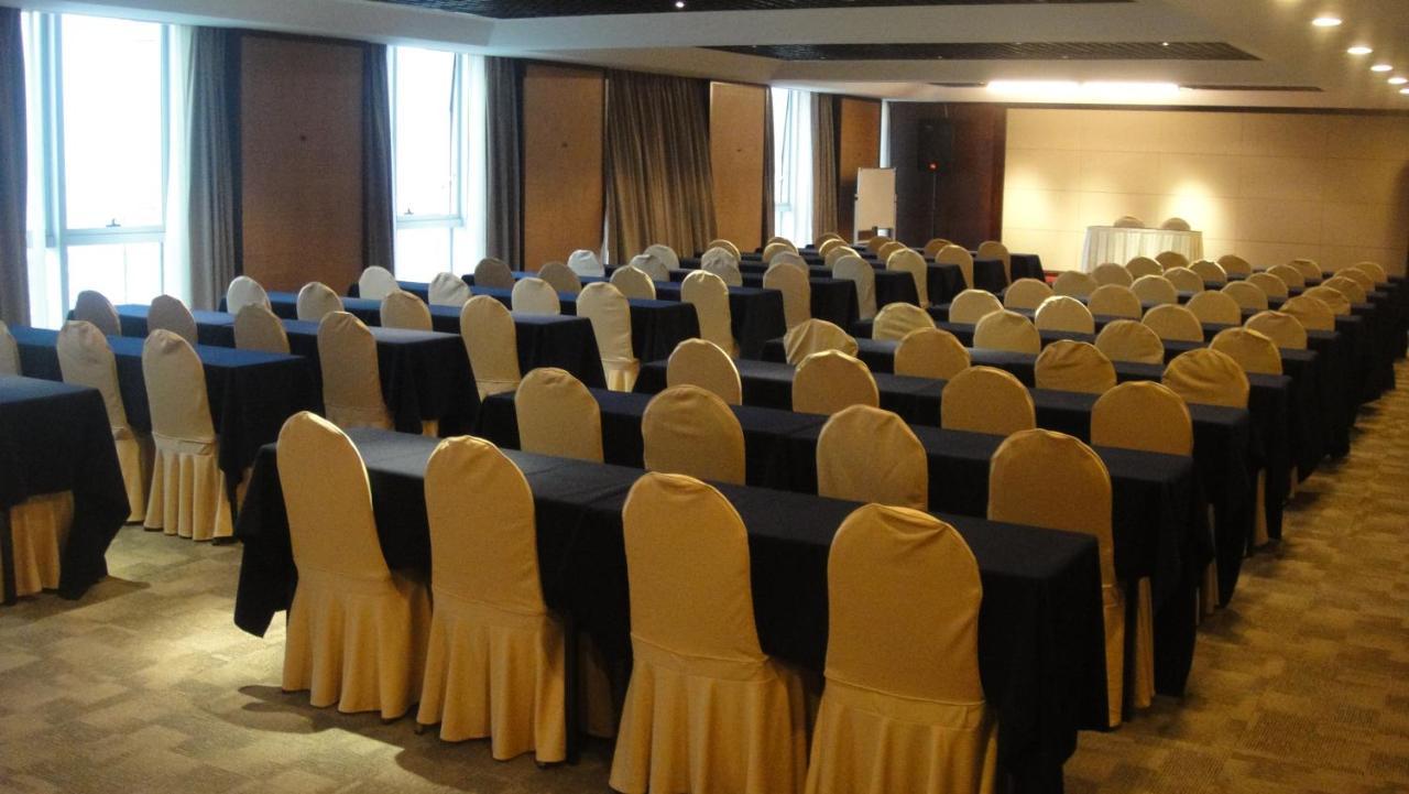 Ssaw Boutique Hotel Hangzhou Xiaoshan City Center ภายนอก รูปภาพ