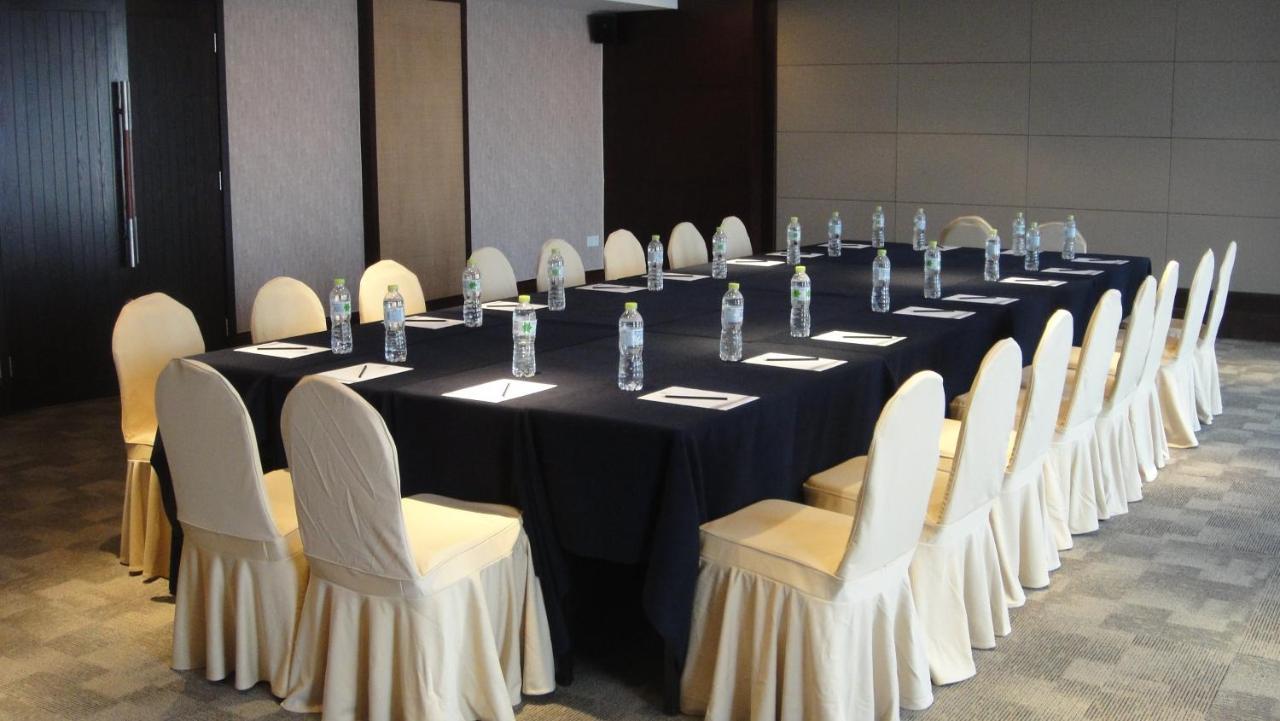 Ssaw Boutique Hotel Hangzhou Xiaoshan City Center ภายนอก รูปภาพ
